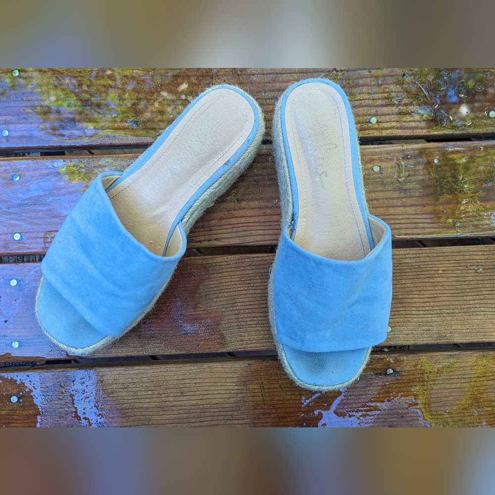 Lulu's platform shoes